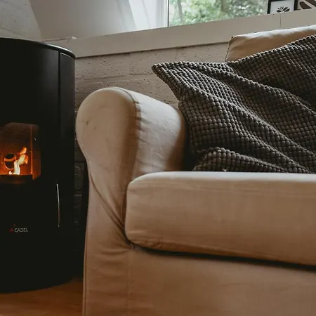 Vakantiehuis Boshuisje Rekem - 3 Bedrooms Lanaken